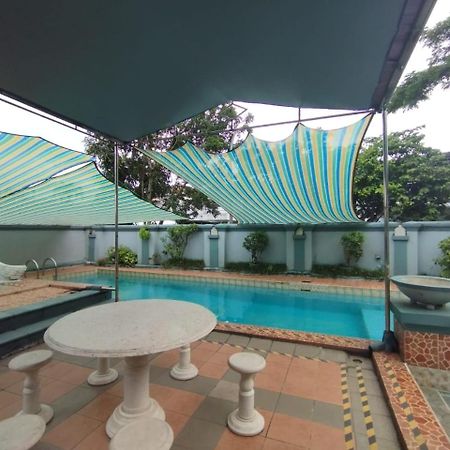Vila Princess,Sentul 4Bedroom Dan Tenda Camping,Private Pool, Tenis Meja, Mini Billiard, Karaoke, Ayunan,Bbq, 08Satu3 80Satu6 4Satu5Satu Bogor Buitenkant foto