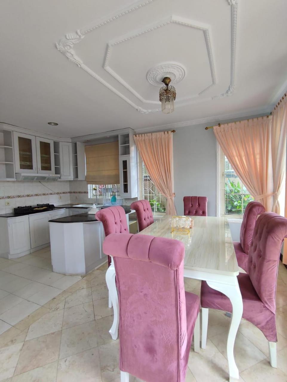 Vila Princess,Sentul 4Bedroom Dan Tenda Camping,Private Pool, Tenis Meja, Mini Billiard, Karaoke, Ayunan,Bbq, 08Satu3 80Satu6 4Satu5Satu Bogor Buitenkant foto