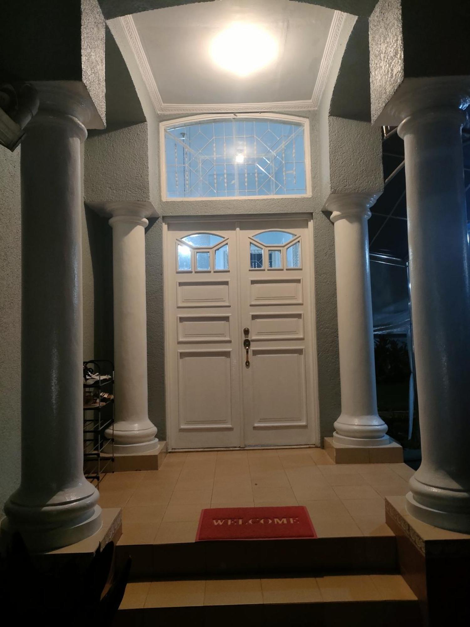 Vila Princess,Sentul 4Bedroom Dan Tenda Camping,Private Pool, Tenis Meja, Mini Billiard, Karaoke, Ayunan,Bbq, 08Satu3 80Satu6 4Satu5Satu Bogor Buitenkant foto
