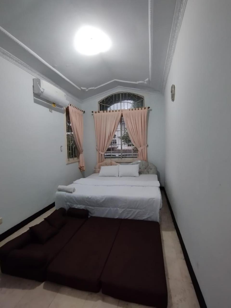 Vila Princess,Sentul 4Bedroom Dan Tenda Camping,Private Pool, Tenis Meja, Mini Billiard, Karaoke, Ayunan,Bbq, 08Satu3 80Satu6 4Satu5Satu Bogor Buitenkant foto