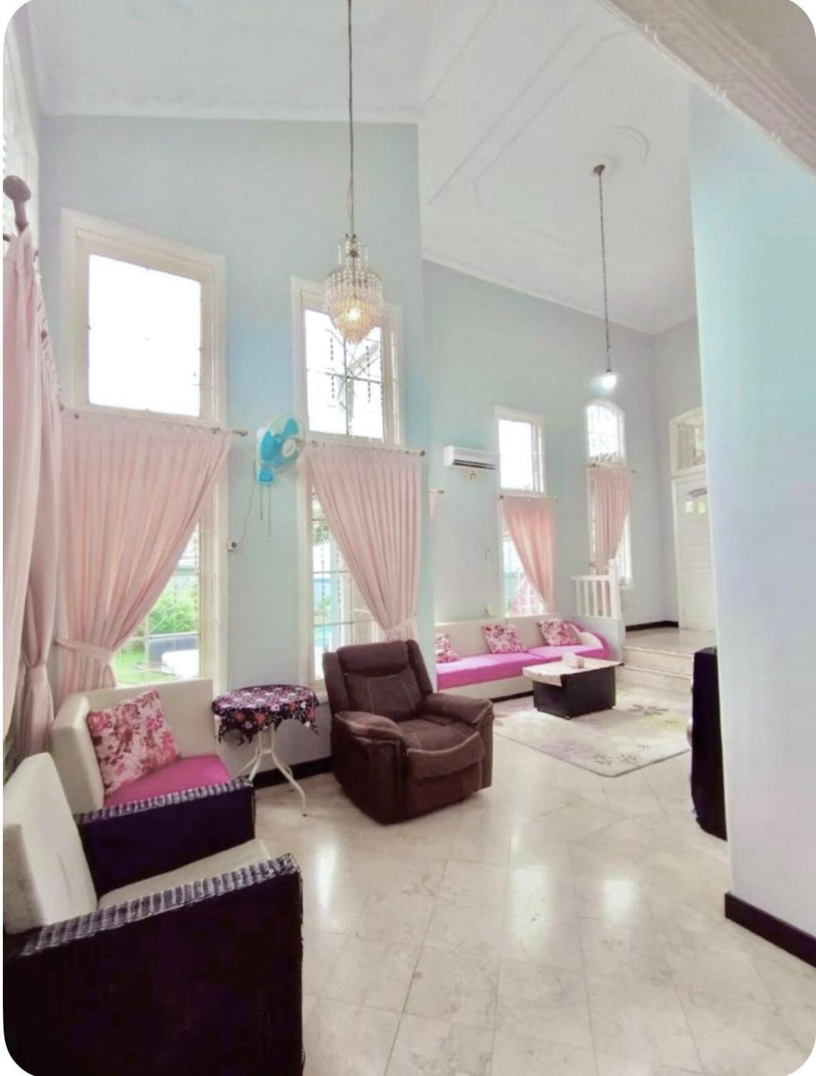 Vila Princess,Sentul 4Bedroom Dan Tenda Camping,Private Pool, Tenis Meja, Mini Billiard, Karaoke, Ayunan,Bbq, 08Satu3 80Satu6 4Satu5Satu Bogor Buitenkant foto